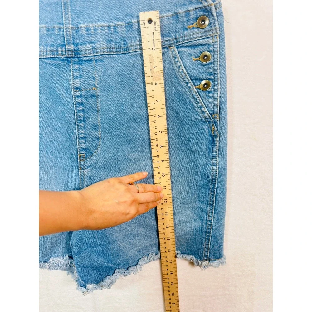 Women's Rainbow Strap Denim Shortalls Blue Queen Embroidered Jean Overalls - Picture 4 of 10